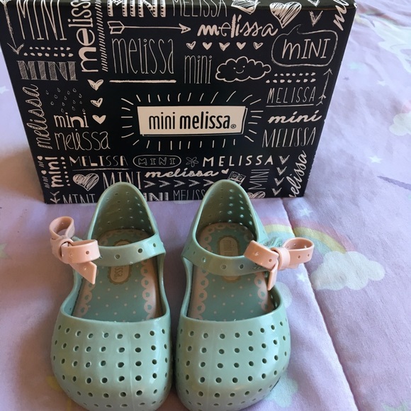 Mini Melissa shoes - Picture 2 of 5
